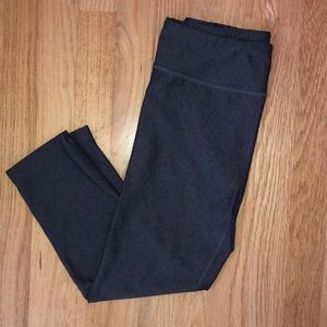 Under Armour Crop Leggings